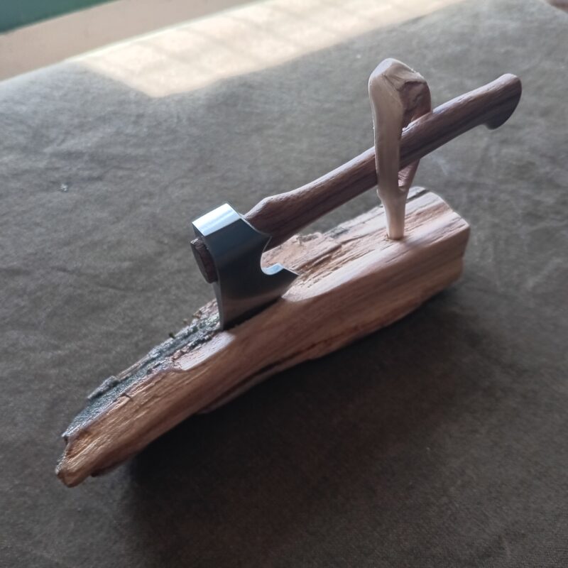 Loggers Axe no105 Akazie