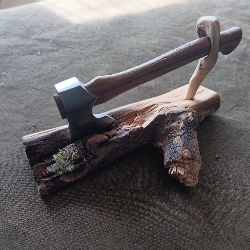 Loggers Axe no101 Akazie